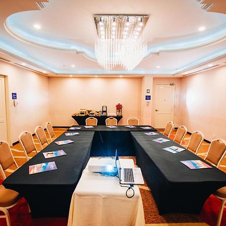 Hilton Garden Inn Tuxtla Gutiérrez Екстериор снимка