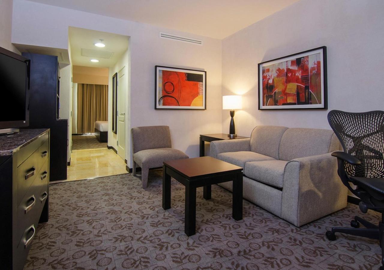 Hilton Garden Inn Tuxtla Gutiérrez Екстериор снимка