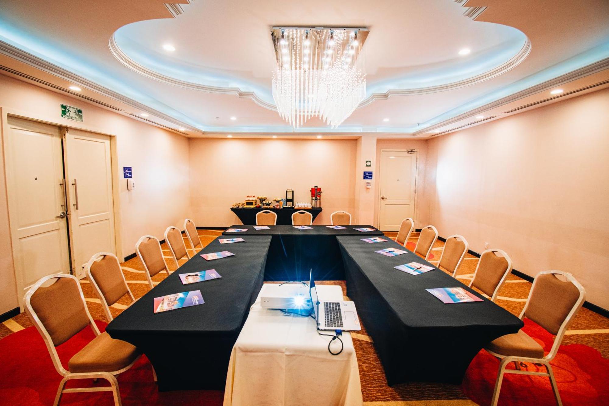 Hilton Garden Inn Tuxtla Gutiérrez Екстериор снимка